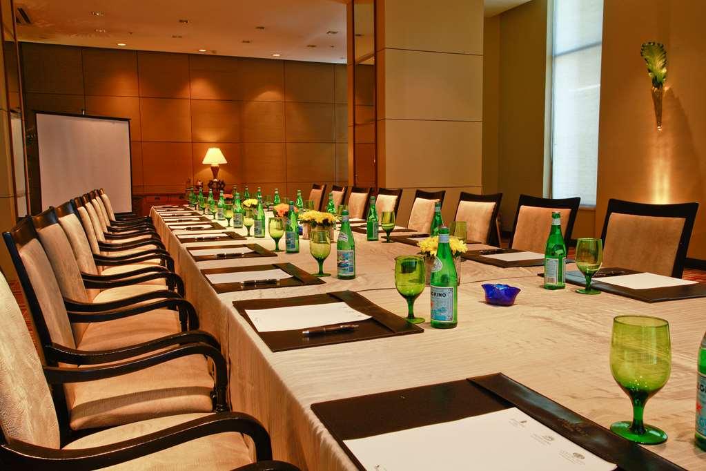 Discovery Suites Manila, Philippines Pásig Facilidades foto